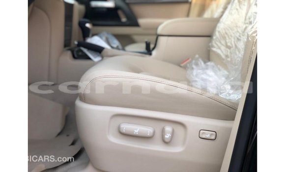 Acheter Import Voiture Toyota Land Cruiser Noir à Import - Dubai, État d'Abia Acheter Import Voiture Toyota Land Cruiser Noir à Import - Dubai, État d'Abia