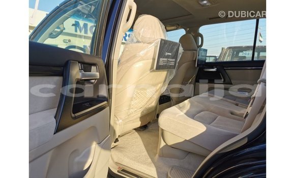 Acheter Import Voiture Toyota Land Cruiser Noir à Import - Dubai, État d'Abia Acheter Import Voiture Toyota Land Cruiser Noir à Import - Dubai, État d'Abia