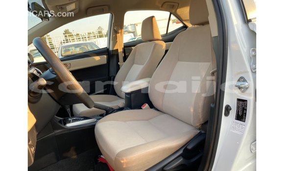 Buy Import Toyota Corolla White Car in Import - Dubai in Abia State Buy Import Toyota Corolla White Car in Import - Dubai in Abia State