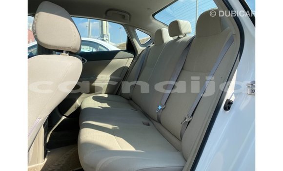 Buy Import Nissan Sentra White Car in Import - Dubai in Abia State Buy Import Nissan Sentra White Car in Import - Dubai in Abia State