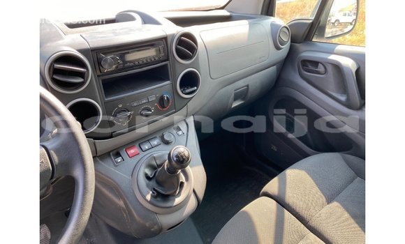 Buy Import Peugeot Partner White Car in Import - Dubai in Abia State Buy Import Peugeot Partner White Car in Import - Dubai in Abia State