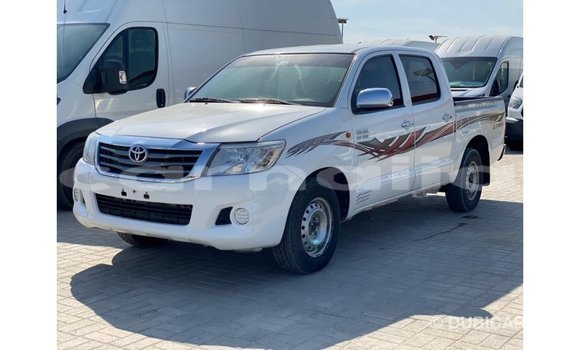 Buy Import Toyota Hilux White Car in Import - Dubai in Abia State Buy Import Toyota Hilux White Car in Import - Dubai in Abia State