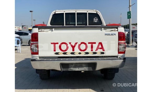 Buy Import Toyota Hilux White Car in Import - Dubai in Abia State Buy Import Toyota Hilux White Car in Import - Dubai in Abia State