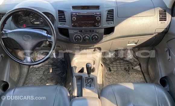 Buy Import Toyota Hilux White Car in Import - Dubai in Abia State Buy Import Toyota Hilux White Car in Import - Dubai in Abia State