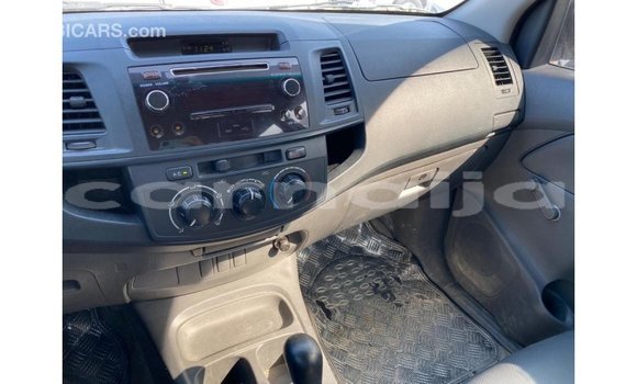 Buy Import Toyota Hilux White Car in Import - Dubai in Abia State Buy Import Toyota Hilux White Car in Import - Dubai in Abia State