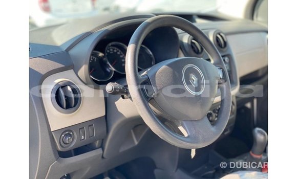 Buy Import Renault 6 White Car in Import - Dubai in Abia State Buy Import Renault 6 White Car in Import - Dubai in Abia State