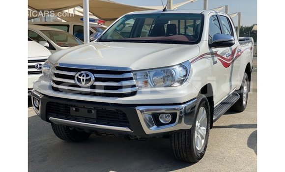 Buy Import Toyota Hilux White Car in Import - Dubai in Abia State Buy Import Toyota Hilux White Car in Import - Dubai in Abia State