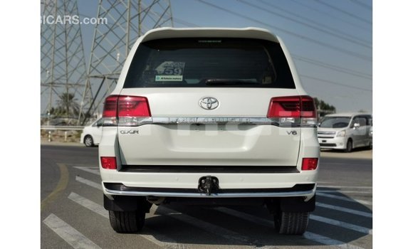 Buy Import Toyota Land Cruiser White Car in Import - Dubai in Abia State Buy Import Toyota Land Cruiser White Car in Import - Dubai in Abia State