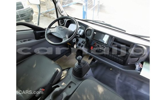 Acheter Import Utilitaire Hino 300 Series Blanc à Import - Dubai, État d'Abia Acheter Import Utilitaire Hino 300 Series Blanc à Import - Dubai, État d'Abia