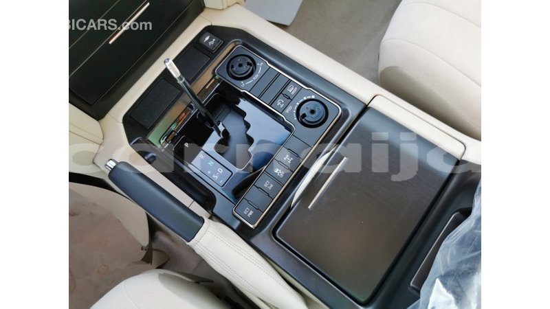 Big with watermark toyota land cruiser abia state import dubai 10982