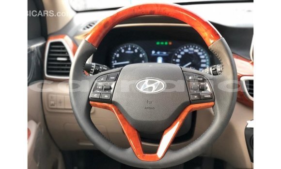 Buy Import Hyundai Tucson White Car in Import - Dubai in Abia State Buy Import Hyundai Tucson White Car in Import - Dubai in Abia State