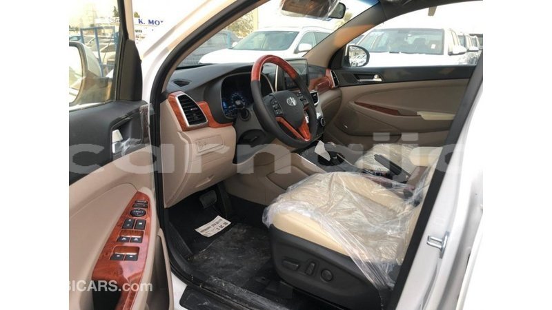 Big with watermark hyundai tucson abia state import dubai 10992
