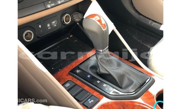 Buy Import Hyundai Tucson White Car in Import - Dubai in Abia State Buy Import Hyundai Tucson White Car in Import - Dubai in Abia State