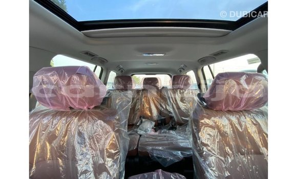 Buy Import Toyota Land Cruiser White Car in Import - Dubai in Abia State Buy Import Toyota Land Cruiser White Car in Import - Dubai in Abia State