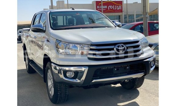 Buy Import Toyota Hilux White Car in Import - Dubai in Abia State Buy Import Toyota Hilux White Car in Import - Dubai in Abia State