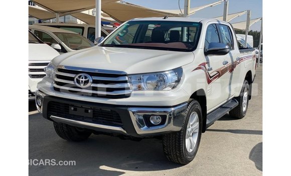 Buy Import Toyota Hilux White Car in Import - Dubai in Abia State Buy Import Toyota Hilux White Car in Import - Dubai in Abia State