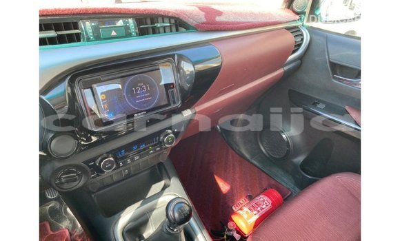 Buy Import Toyota Hilux White Car in Import - Dubai in Abia State Buy Import Toyota Hilux White Car in Import - Dubai in Abia State