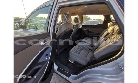 Acheter Import Voiture Hyundai Santa Fe Autre à Import - Dubai, État d'Abia Acheter Import Voiture Hyundai Santa Fe Autre à Import - Dubai, État d'Abia