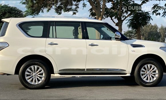 Buy Import Nissan Patrol White Car in Import - Dubai in Abia State Buy Import Nissan Patrol White Car in Import - Dubai in Abia State