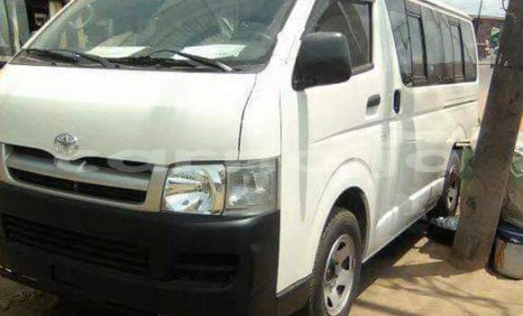 Acheter Import Voiture Toyota Hiace Blanc à Abuja, État de Lagos Acheter Import Voiture Toyota Hiace Blanc à Abuja, État de Lagos
