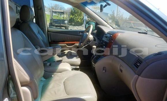 Acheter Occasion Voiture Toyota Sienna Beige à Lagos, État de Lagos Acheter Occasion Voiture Toyota Sienna Beige à Lagos, État de Lagos