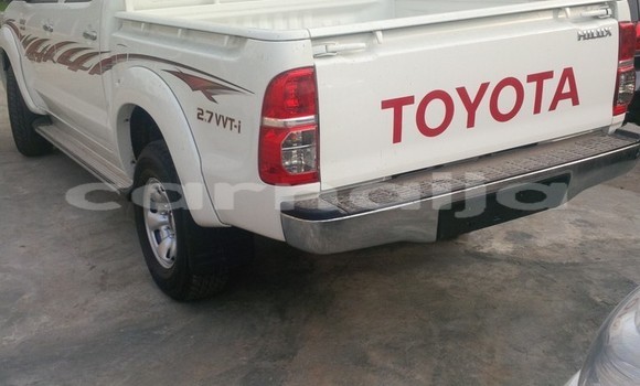Acheter Occasion Voiture Toyota Hilux Blanc à Uyo, État d'Akwa Ibom Acheter Occasion Voiture Toyota Hilux Blanc à Uyo, État d'Akwa Ibom