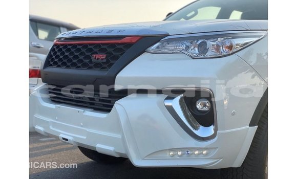 Buy Import Toyota Fortuner White Car in Import - Dubai in Abia State Buy Import Toyota Fortuner White Car in Import - Dubai in Abia State