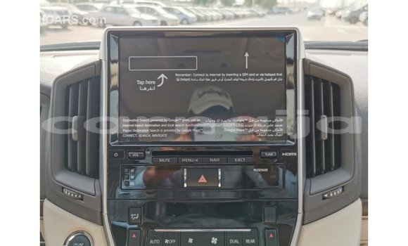 Buy Import Toyota Land Cruiser White Car in Import - Dubai in Abia State Buy Import Toyota Land Cruiser White Car in Import - Dubai in Abia State