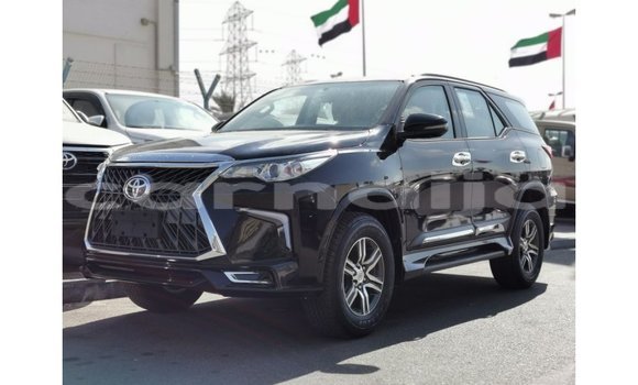 Acheter Import Voiture Toyota Fortuner Noir à Import - Dubai, État d'Abia Acheter Import Voiture Toyota Fortuner Noir à Import - Dubai, État d'Abia