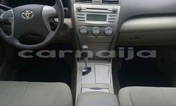Acheter Neuf Voiture Toyota Camry Bleu à Abuja, État de Lagos Acheter Neuf Voiture Toyota Camry Bleu à Abuja, État de Lagos