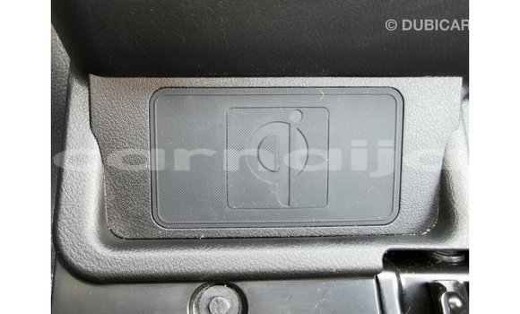 Acheter Import Voiture Toyota Land Cruiser Beige à Import - Dubai, État d'Abia Acheter Import Voiture Toyota Land Cruiser Beige à Import - Dubai, État d'Abia