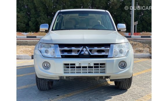 Buy Import Mitsubishi Pajero White Car in Import - Dubai in Abia State Buy Import Mitsubishi Pajero White Car in Import - Dubai in Abia State