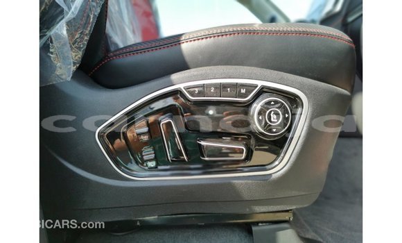 Acheter Import Voiture Toyota Land Cruiser Blanc à Import - Dubai, État d'Abia Acheter Import Voiture Toyota Land Cruiser Blanc à Import - Dubai, État d'Abia