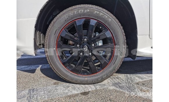 Acheter Import Voiture Toyota Land Cruiser Blanc à Import - Dubai, État d'Abia Acheter Import Voiture Toyota Land Cruiser Blanc à Import - Dubai, État d'Abia