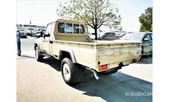 Buy Import Toyota Land Cruiser Beige Car in Import - Dubai in Abia State Buy Import Toyota Land Cruiser Beige Car in Import - Dubai in Abia State