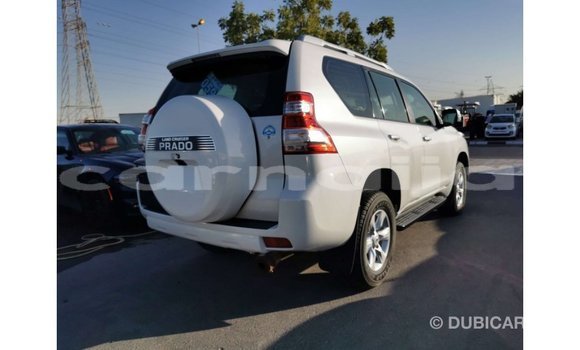 Acheter Import Voiture Toyota Prado Blanc à Import - Dubai, État d'Abia Acheter Import Voiture Toyota Prado Blanc à Import - Dubai, État d'Abia