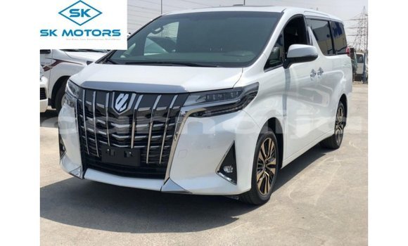 Acheter Import Voiture Toyota Alphard Blanc à Import - Dubai, État d'Abia Acheter Import Voiture Toyota Alphard Blanc à Import - Dubai, État d'Abia