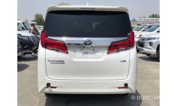 Acheter Import Voiture Toyota Alphard Blanc à Import - Dubai, État d'Abia Acheter Import Voiture Toyota Alphard Blanc à Import - Dubai, État d'Abia