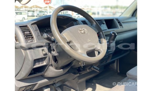 Buy Import Toyota Hiace White Car in Import - Dubai in Abia State Buy Import Toyota Hiace White Car in Import - Dubai in Abia State