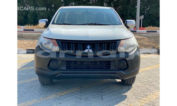 Buy Import Mitsubishi L200 White Car in Import - Dubai in Abia State Buy Import Mitsubishi L200 White Car in Import - Dubai in Abia State