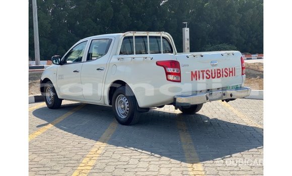 Buy Import Mitsubishi L200 White Car in Import - Dubai in Abia State Buy Import Mitsubishi L200 White Car in Import - Dubai in Abia State