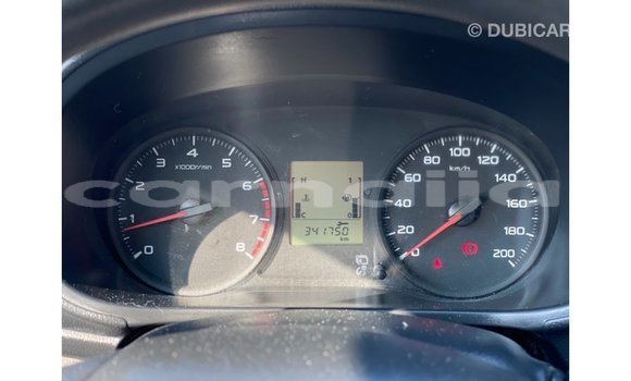 Buy Import Mitsubishi L200 White Car in Import - Dubai in Abia State Buy Import Mitsubishi L200 White Car in Import - Dubai in Abia State