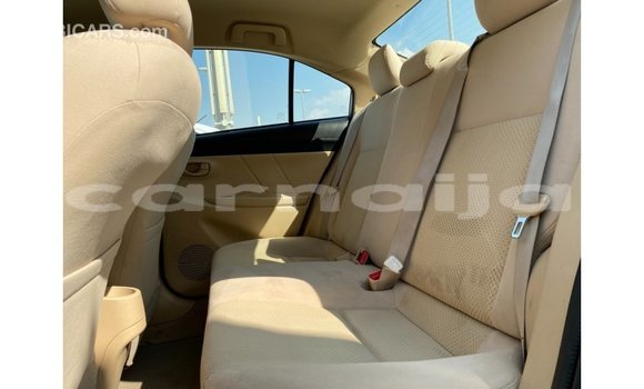 Buy Import Toyota Yaris White Car in Import - Dubai in Abia State Buy Import Toyota Yaris White Car in Import - Dubai in Abia State