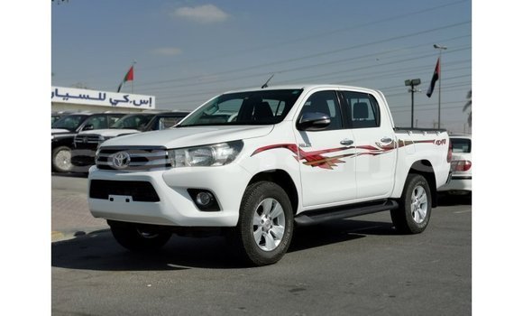 Acheter Import Voiture Toyota Hilux Blanc à Import - Dubai, État d'Abia Acheter Import Voiture Toyota Hilux Blanc à Import - Dubai, État d'Abia
