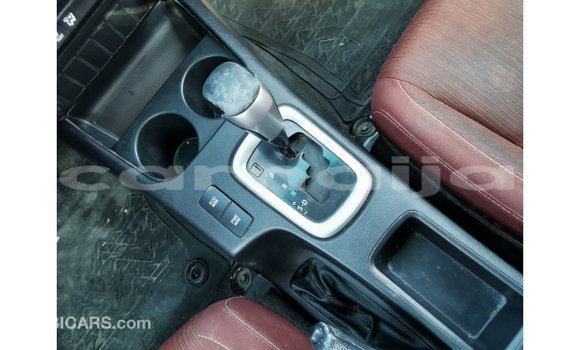 Acheter Import Voiture Toyota Hilux Blanc à Import - Dubai, État d'Abia Acheter Import Voiture Toyota Hilux Blanc à Import - Dubai, État d'Abia