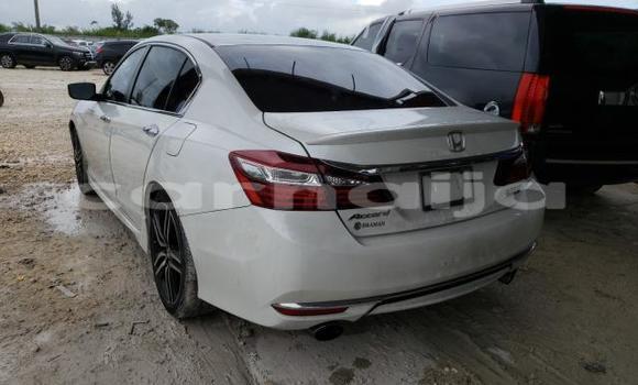 Acheter Neuf Voiture Honda Accord Blanc à Anambra, Anambra Acheter Neuf Voiture Honda Accord Blanc à Anambra, Anambra