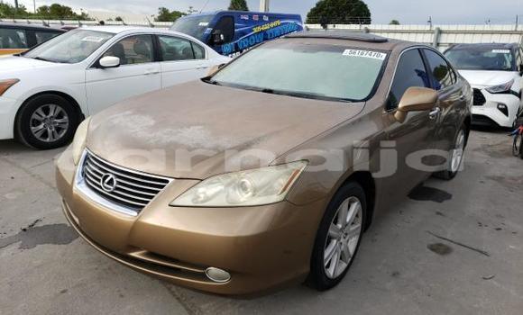 Buy New Lexus ES Silver Car in Badagry in Lagos State Buy New Lexus ES Silver Car in Badagry in Lagos State