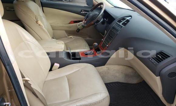 Buy New Lexus ES Silver Car in Badagry in Lagos State Buy New Lexus ES Silver Car in Badagry in Lagos State