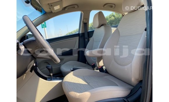 Acheter Import Voiture Hyundai Accent Noir à Import - Dubai, État d'Abia Acheter Import Voiture Hyundai Accent Noir à Import - Dubai, État d'Abia