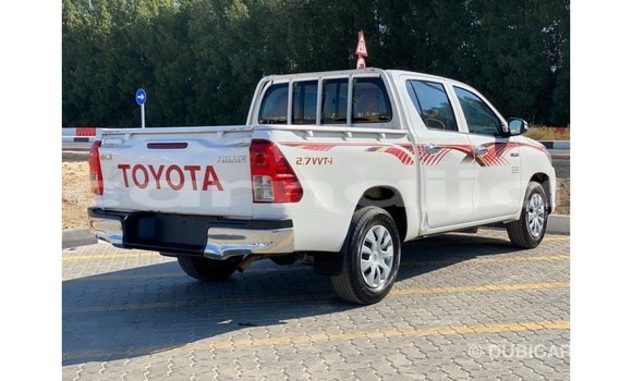 Buy Import Toyota Hilux White Car in Import - Dubai in Abia State Buy Import Toyota Hilux White Car in Import - Dubai in Abia State